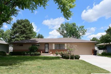 1810 Frederiksen Street, Fremont, NE 68025
