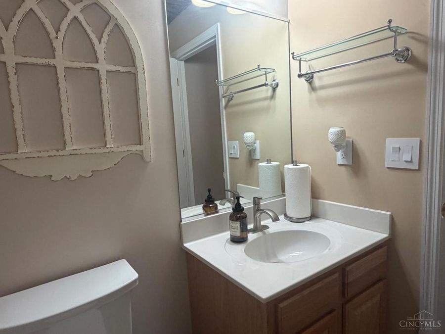 1940 Michelle Lane, Monroe, OH 45044 Photo 12