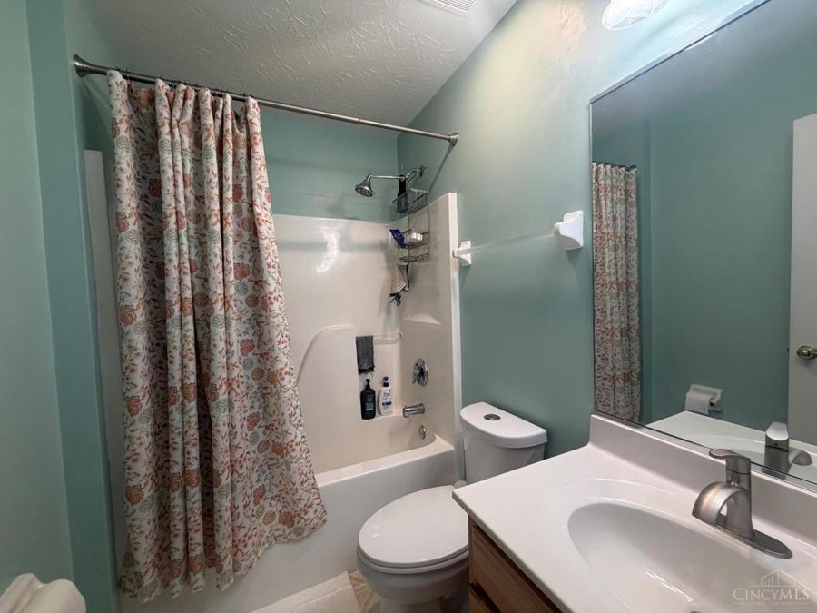 1940 Michelle Lane, Monroe, OH 45044 Photo 26