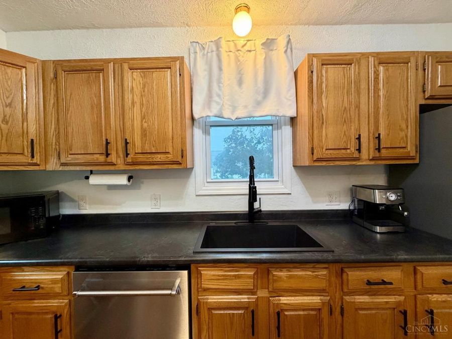 11560 Walnut Street, Springdale, OH 45246 Photo 20