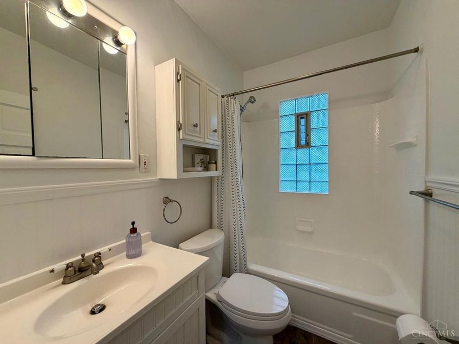 11560 Walnut Street, Springdale, OH 45246 Photo 31