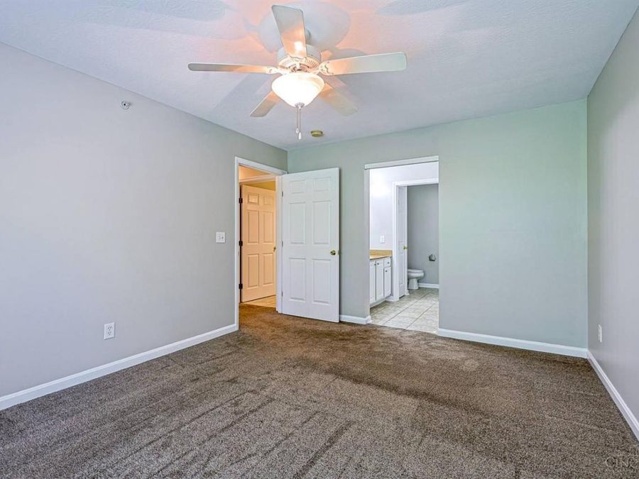 6975 Summit Lake Drive, Unit 11, Green Township, OH 45247 Photo 19