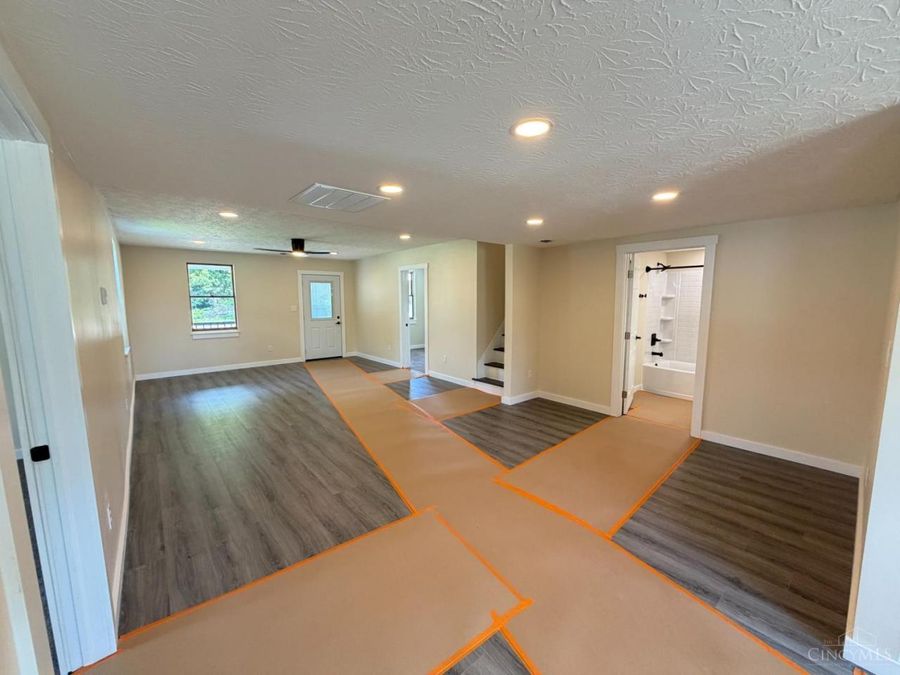 12848 US Rt 50, Paint Township, OH 45123 Photo 13
