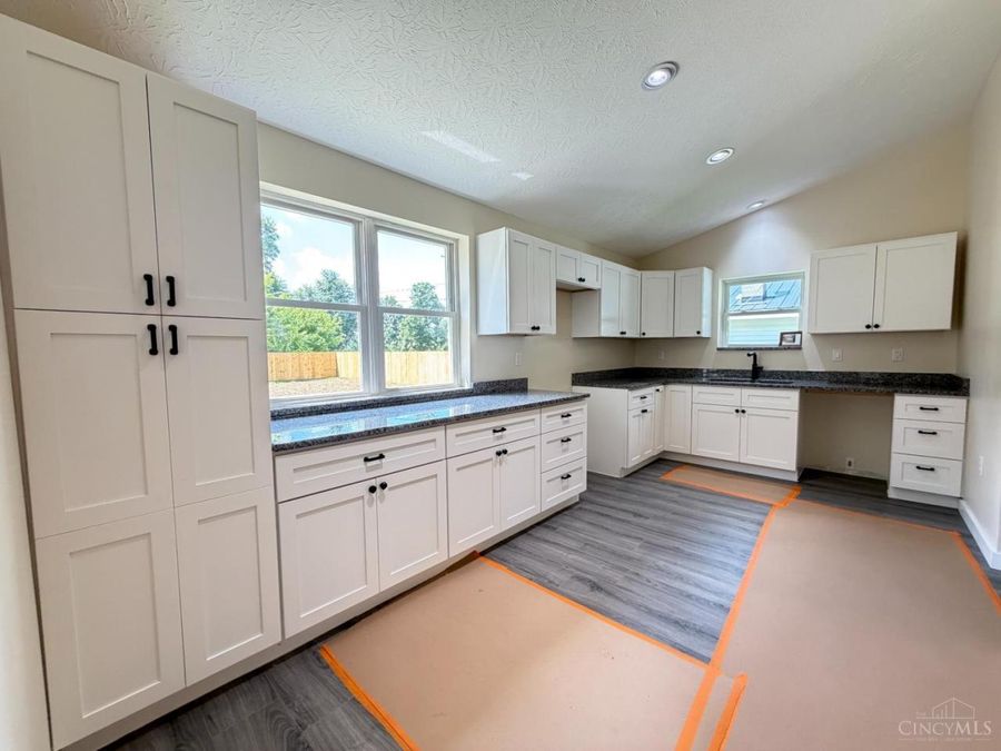 12848 US Rt 50, Paint Township, OH 45123 Photo 15