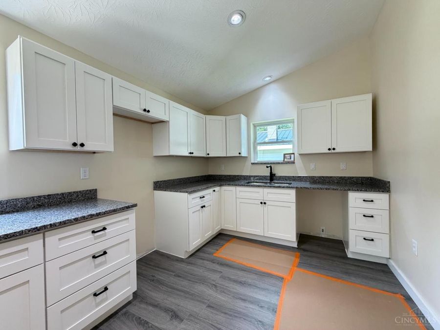 12848 US Rt 50, Paint Township, OH 45123 Photo 16