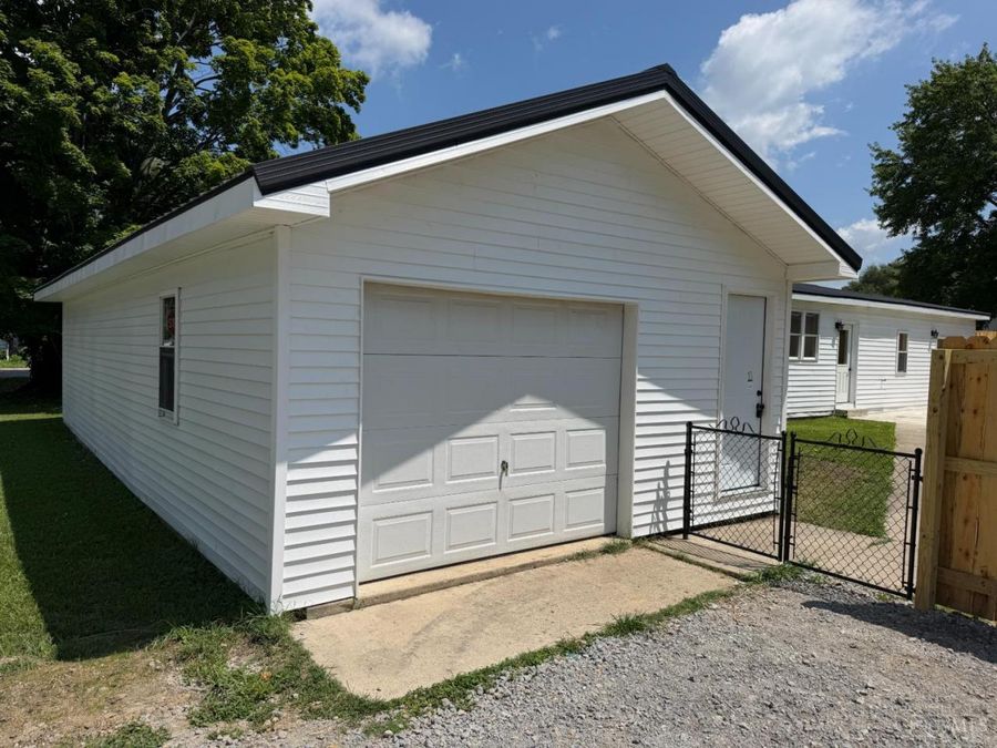 12848 US Rt 50, Paint Township, OH 45123 Photo 4