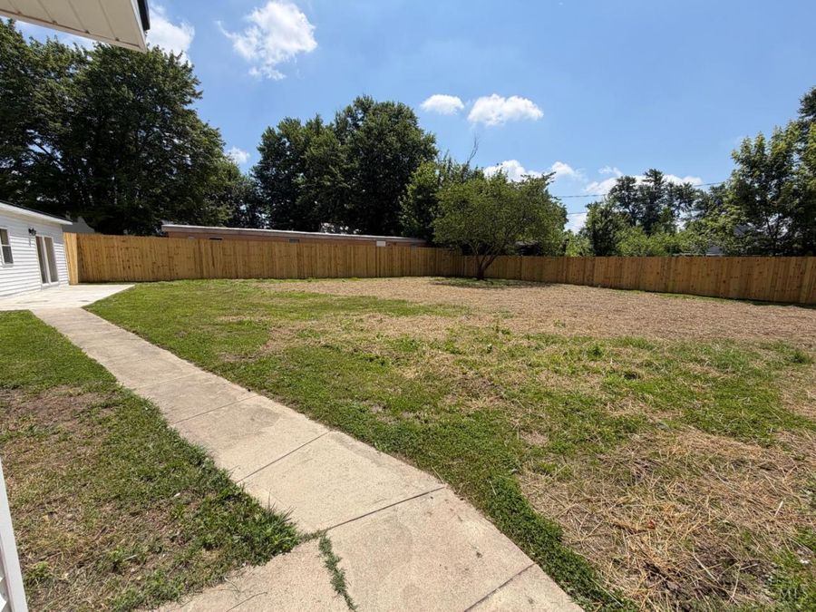 12848 US Rt 50, Paint Township, OH 45123 Photo 6
