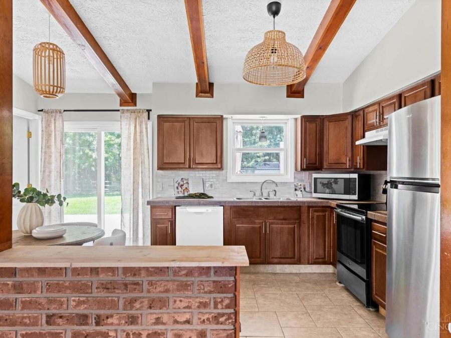 2502 St Rt 28, Goshen Township, OH 45162 Photo 8