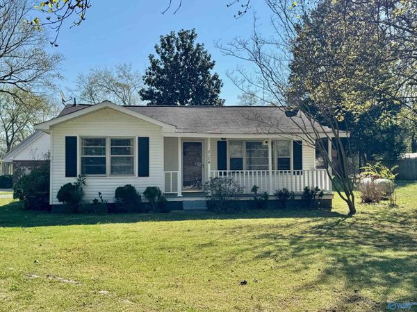 7176 Moores Mill Road, Huntsville, AL 35811