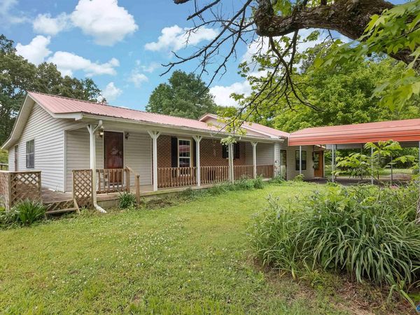 191 Derrick Drive, Guntersville, AL 35976