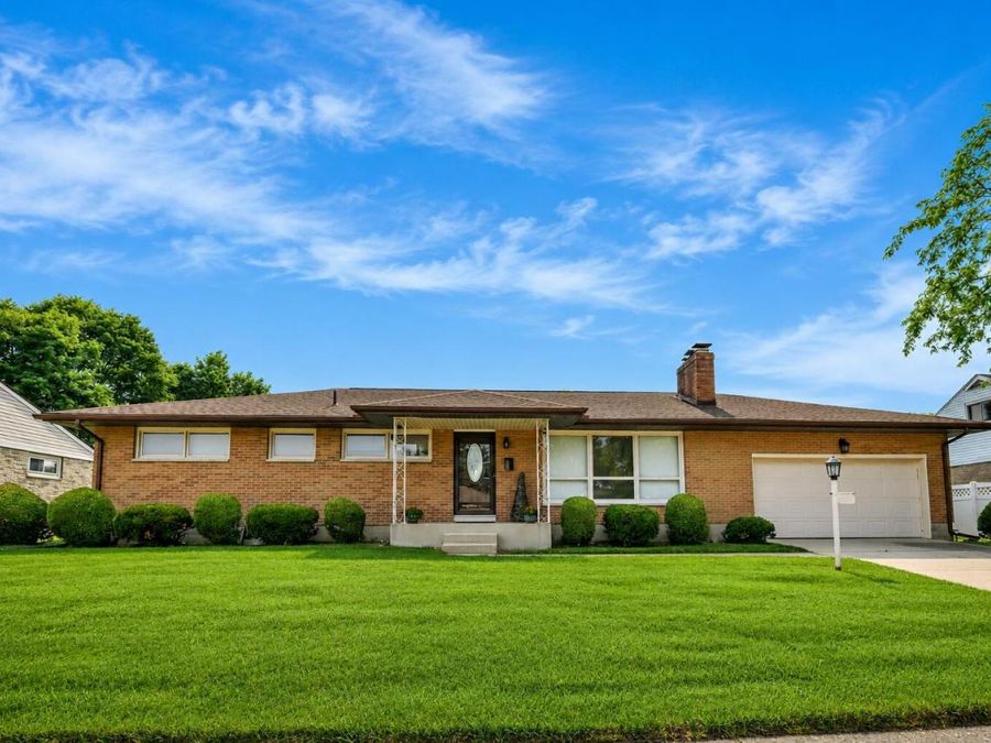 4428 Phoenix Drive, Springfield, OH 45503 Photo 1