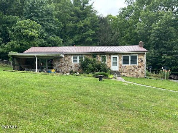 7609 Birchfield Road, Wise, VA 24293