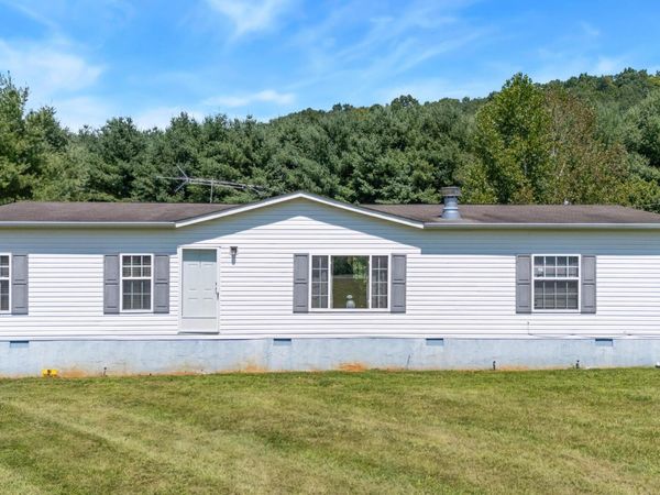 316 Lee Valley Road, Whitesburg, TN 37891
