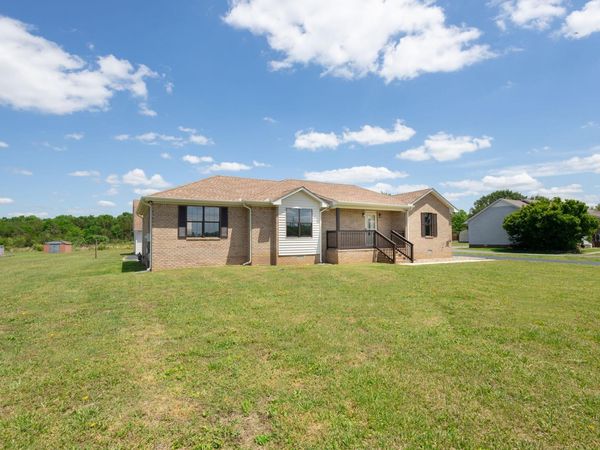 2932 Midland Rd , Shelbyville, TN 37160