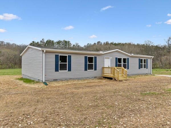 7263 Taylor Creek Loop , Nunnelly, TN 37137