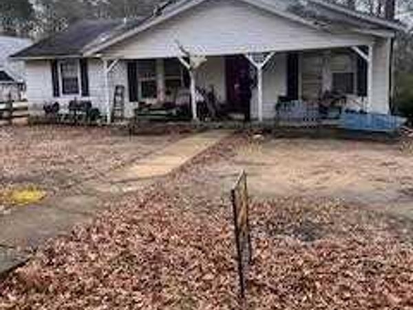 1204 Main Street, Other, MS 38834