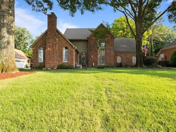 8627 HAVENHURST DR, Germantown, TN 38138