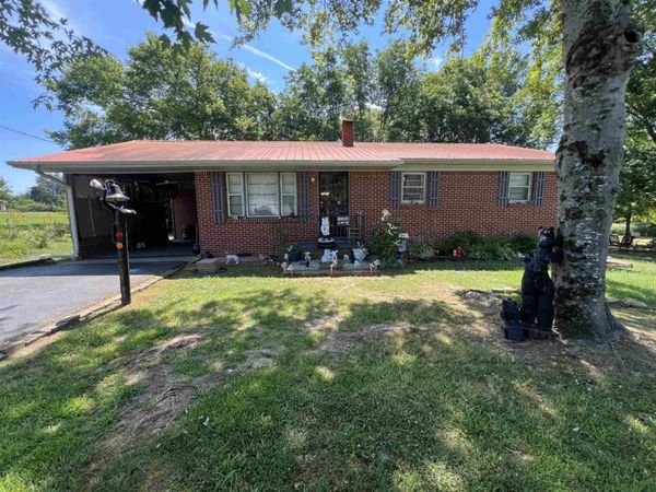 135 ANGOTTI RD , Crump, TN 38327