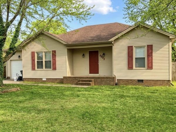 8639 Churchill Dr , Oak Grove, KY 42262