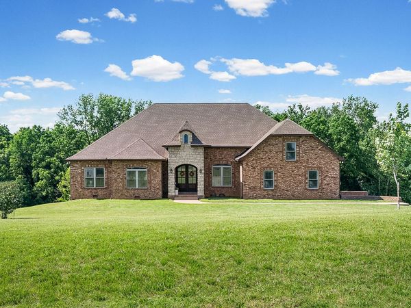 2447 Pleasant View Rd , Pleasant View, TN 37146