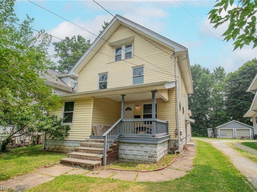 665 Thayer Street , Akron, OH 44310 Photo 1