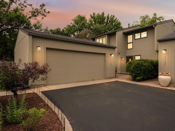 11140 Abbott Lane , Minnetonka, MN 55343