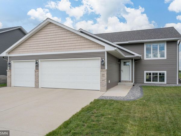 109 Cypress Court , Mankato, MN 56001