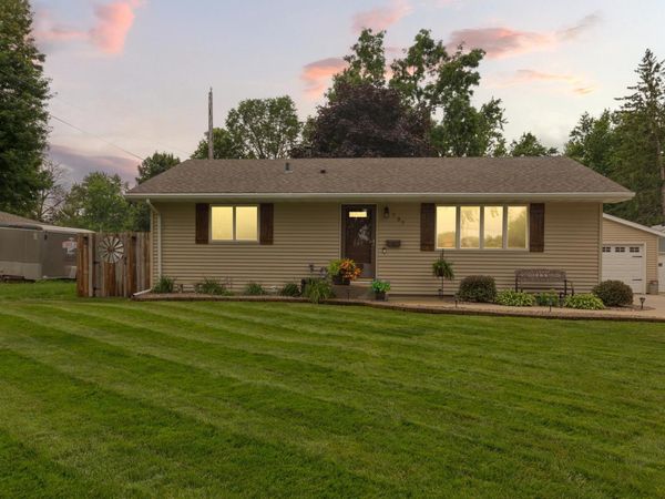 737 13th Street NE, Owatonna, MN 55060