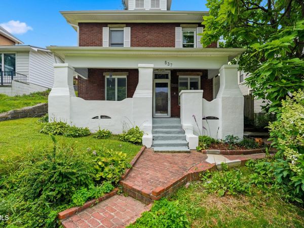 537 Northwest Oak Avenue, Norton, VA 24273