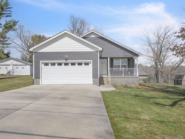 156 Old Post Rd , McMinnville, TN 37110