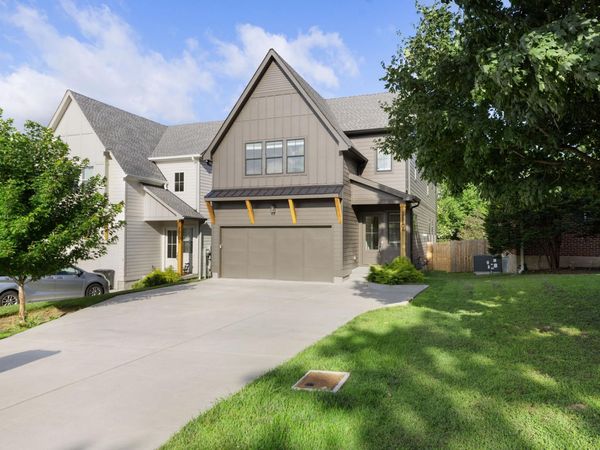 2610A Barclay Dr , Nashville, TN 37206