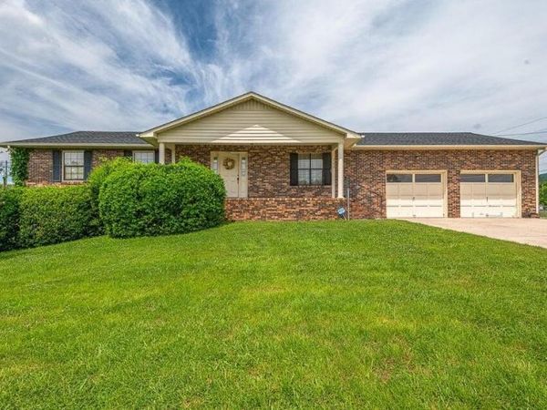 169 Turner Avenue , Jasper, TN 37347