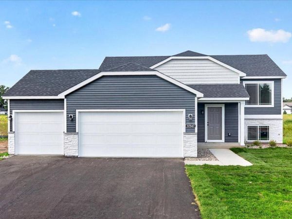37547 Greenway Avenue , North Branch, MN 55056