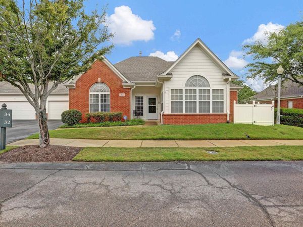 34 PEYTON RIDGE CV , Unit 21, Collierville, TN 38017
