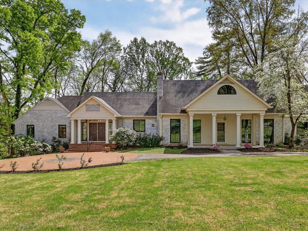 2809 Wimbledon Rd , Nashville, TN 37215