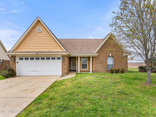 1249 Cloverleaf Circle, Robinsonville, MS 38664