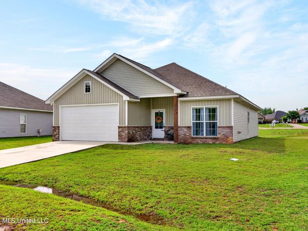 17 Karpen Drive, Petal, MS 39465