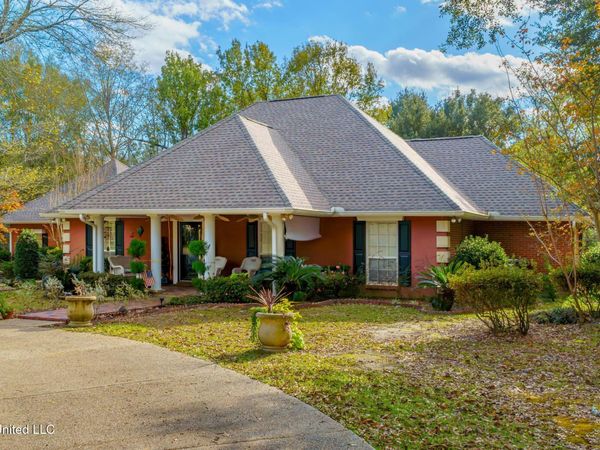 4519 Hwy 589 , Sumrall, MS 39482