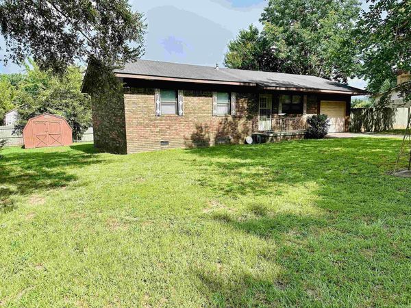 617 Ash , Heber Springs, AR 72543