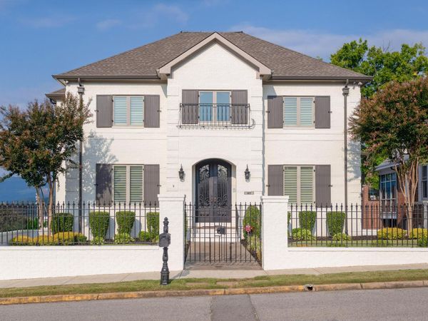 405 Forest Avenue, Chattanooga 37405