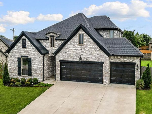 1421 Cave Stream Drive , Cave Springs, AR 72718