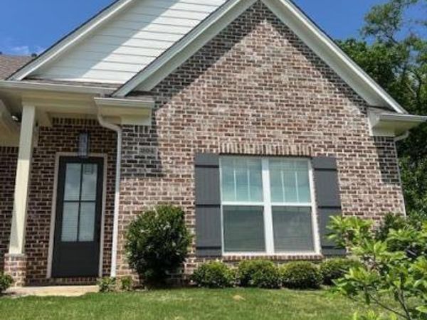 198 E South Street, Hernando, MS 38632