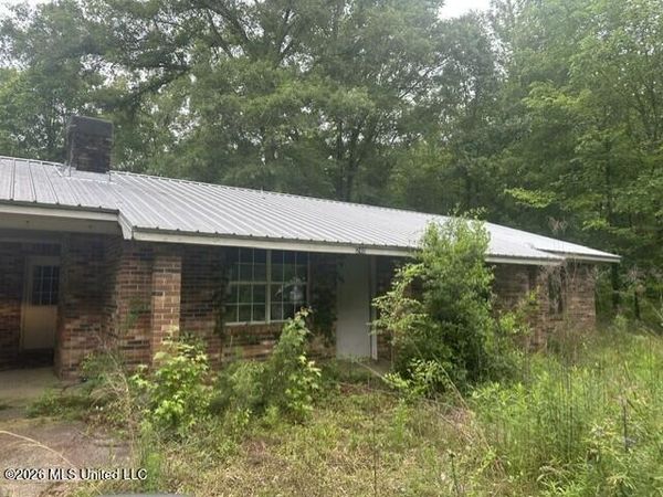 248 Jerry Town Lane, Sontag, MS 39665