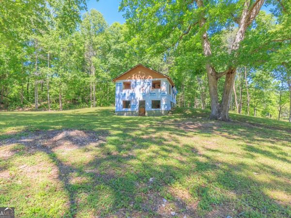 1004 Crow Gap, Chickamauga, GA 30707