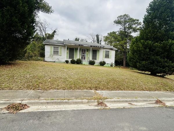 579 Rutherford Avenue, Macon, GA 31206