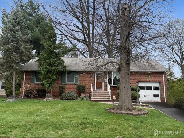 48 Morningside Road , Colonia, NJ 07067