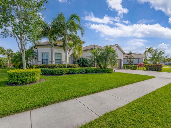 532 Sonoma Isles Circle, Jupiter, FL 33478