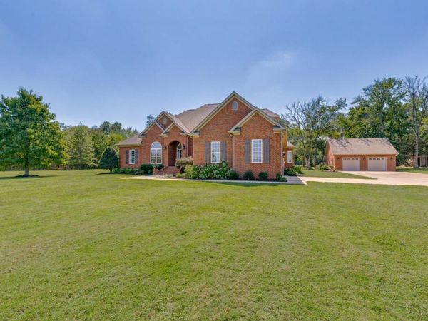2575 North Rd , Murfreesboro, TN 37128