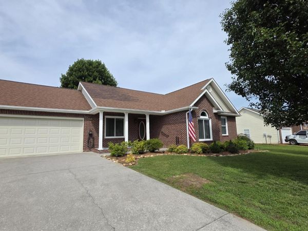 929 Mossy Grove Lane , Maryville, TN 37801
