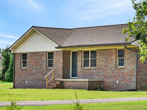 117 Kay Cir , Lafayette, TN 37083